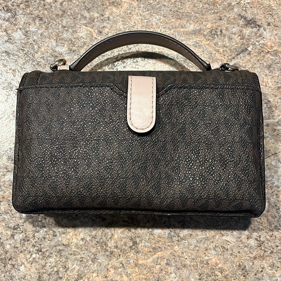 Michael Kors purse - Picture 3 of 5